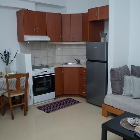 Sun By The Sea 2 Apartment Agia Pelagia Екстериор снимка