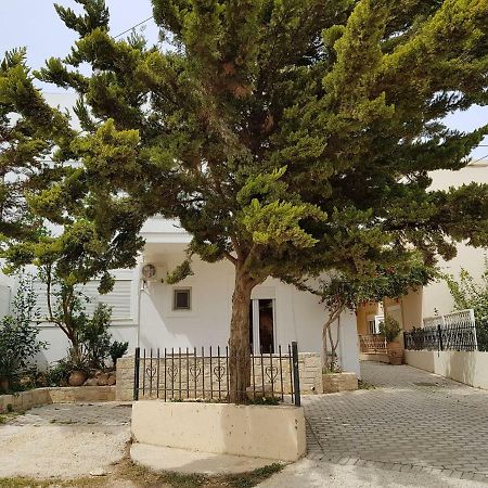 Sun By The Sea 2 Apartment Agia Pelagia Екстериор снимка