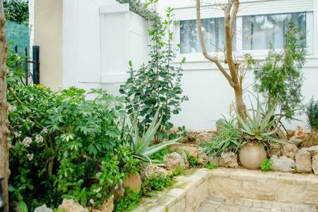 Sun By The Sea 2 Apartment Agia Pelagia Екстериор снимка