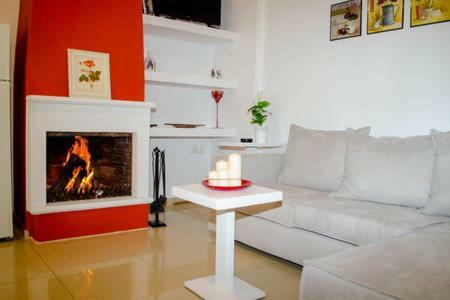 Sun By The Sea 2 Apartment Agia Pelagia Екстериор снимка