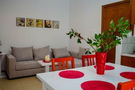 Sun By The Sea 2 Apartment Agia Pelagia Екстериор снимка